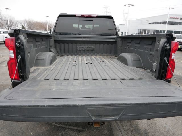 Used 2023 Chevrolet Silverado 3500 High Country w/ Z71 Off-Road Package image 13