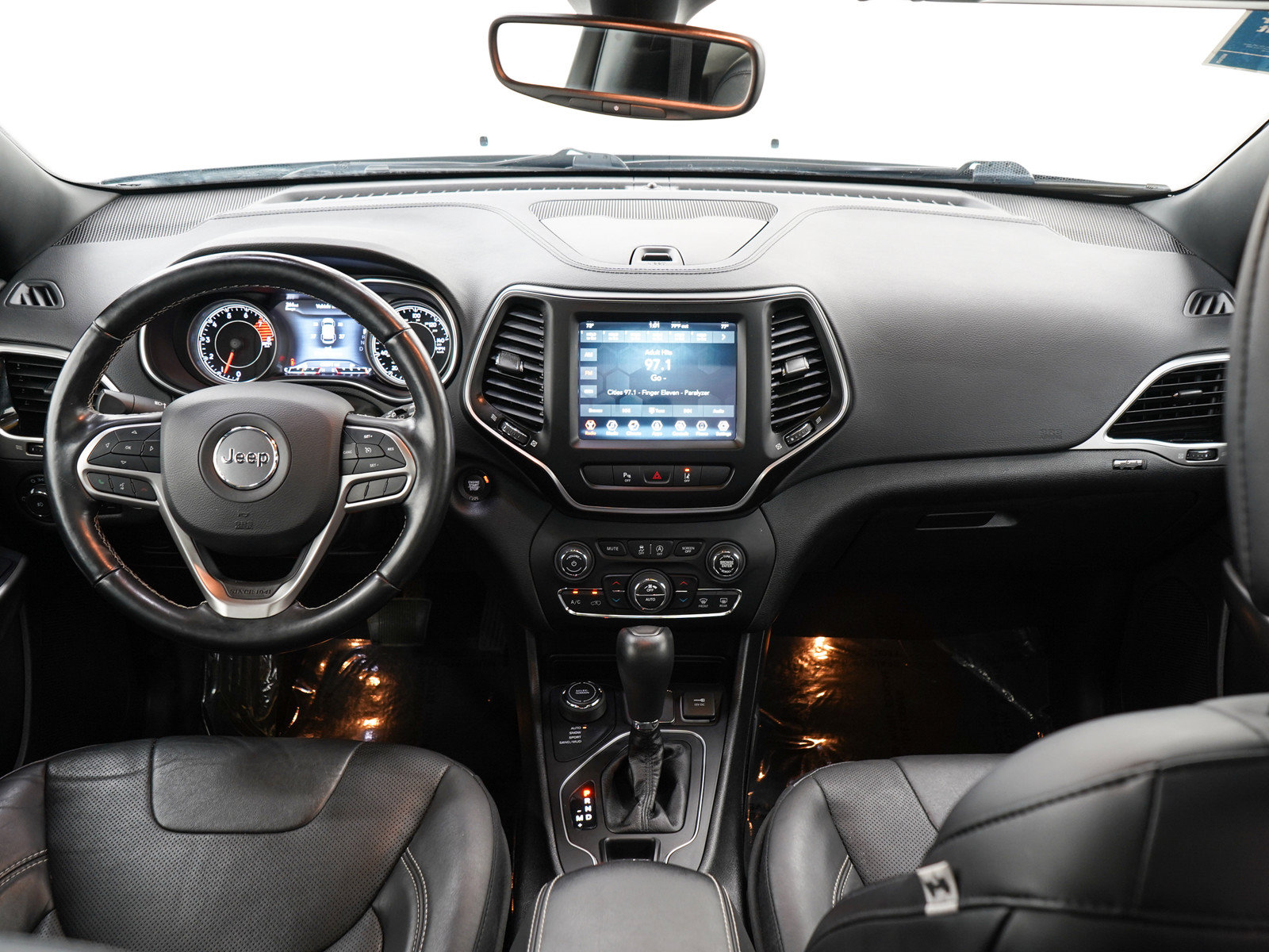 Used 2021 Jeep Cherokee Latitude Lux 80th Anniv w/ Quick Order Package 26U 80TH AWD/4WD image 13