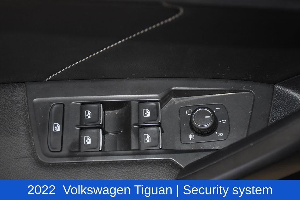 Used 2022 Volkswagen Tiguan SEL R-Line image 22
