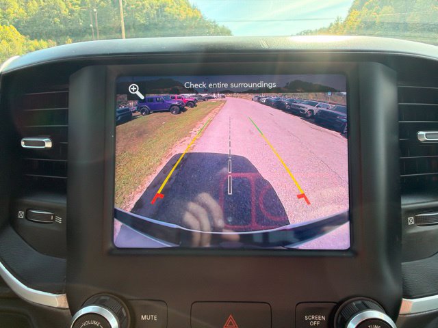 Used 2021 RAM 1500 Big Horn AWD/4WD image 38