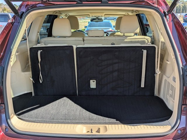 Used 2016 Toyota Highlander XLE image 13