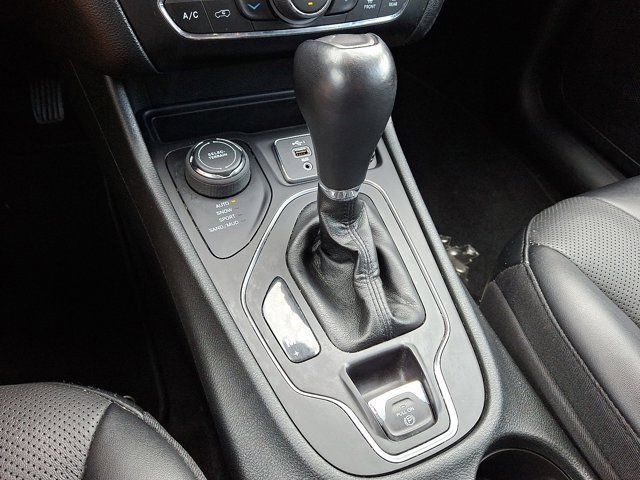 Certified 2022 Jeep Cherokee Latitude Lux image 19