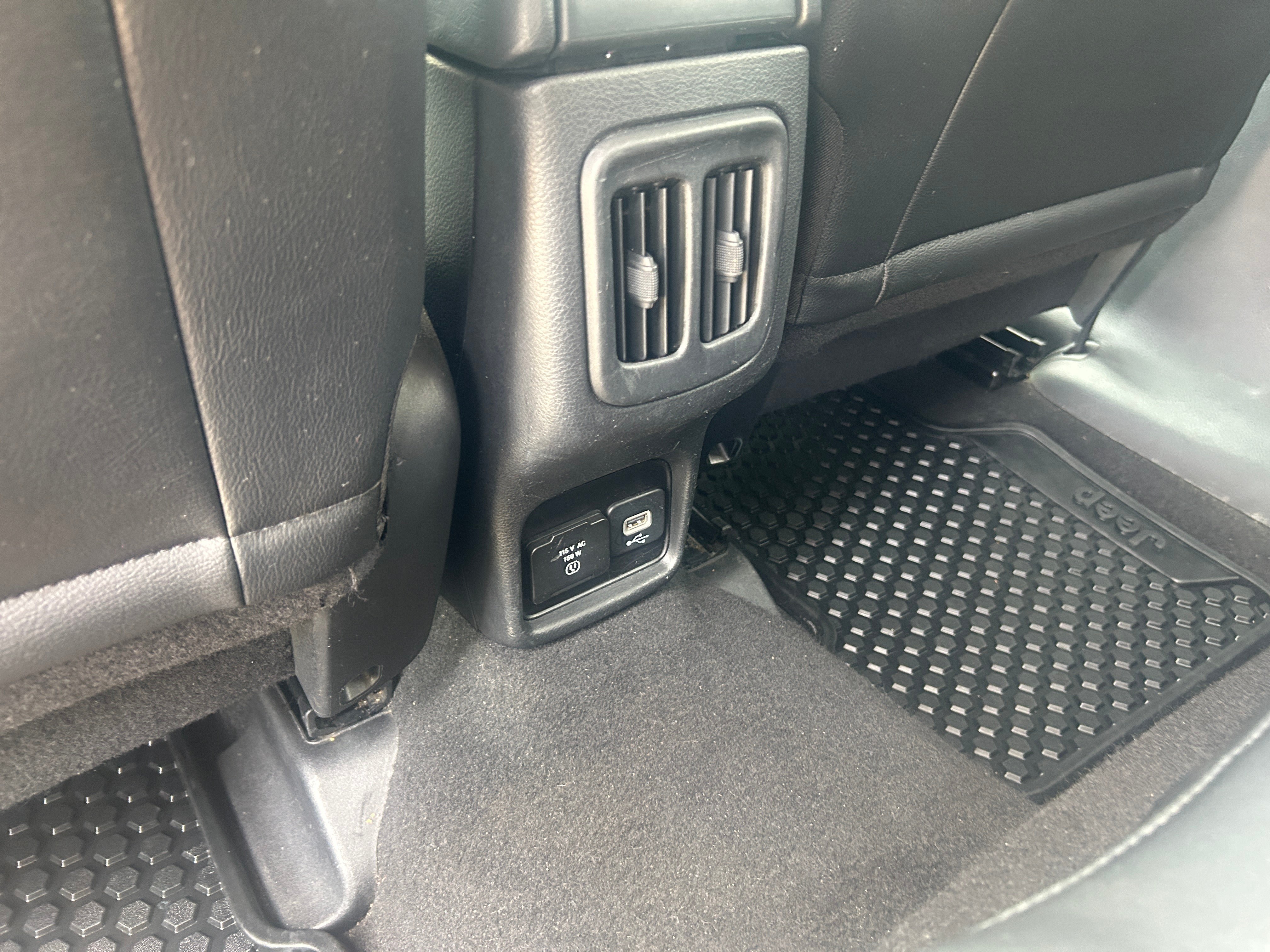 Used 2021 Jeep Compass Latitude AWD/4WD image 31