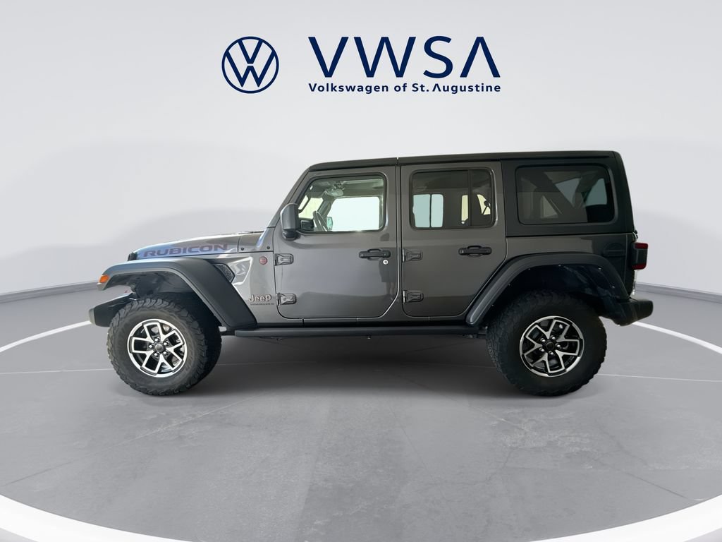 Used 2024 Jeep Wrangler Unlimited Rubicon AWD/4WD image 5