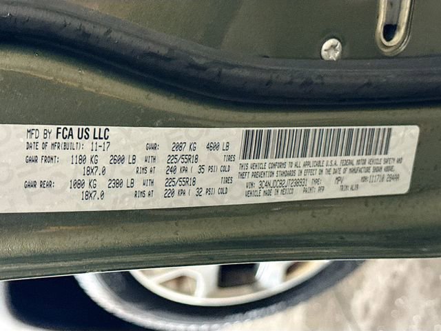 Used 2018 Jeep Compass Limited image 31