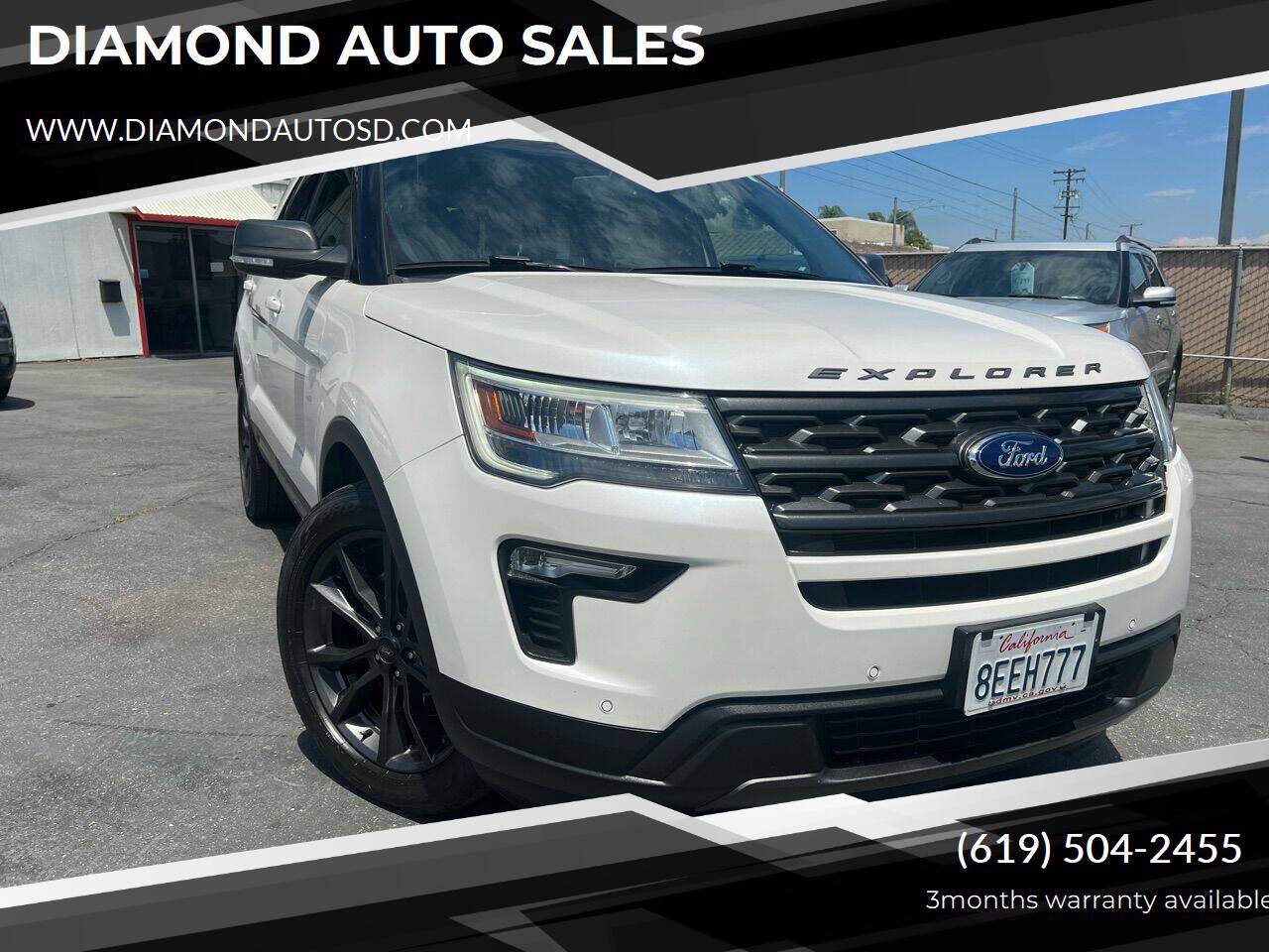 Used 2018 Ford Explorer XLT w/ Equipment Group 202A FWD image 1