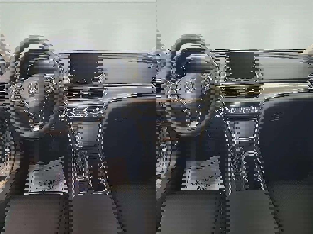 Used 2020 Honda Accord LX image 11