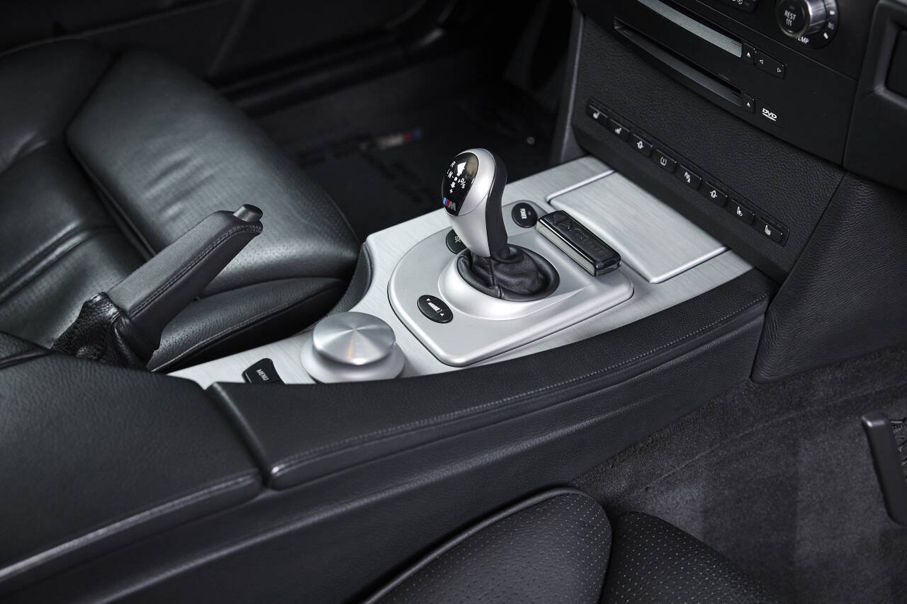 Used 2006 BMW M5 RWD image 84