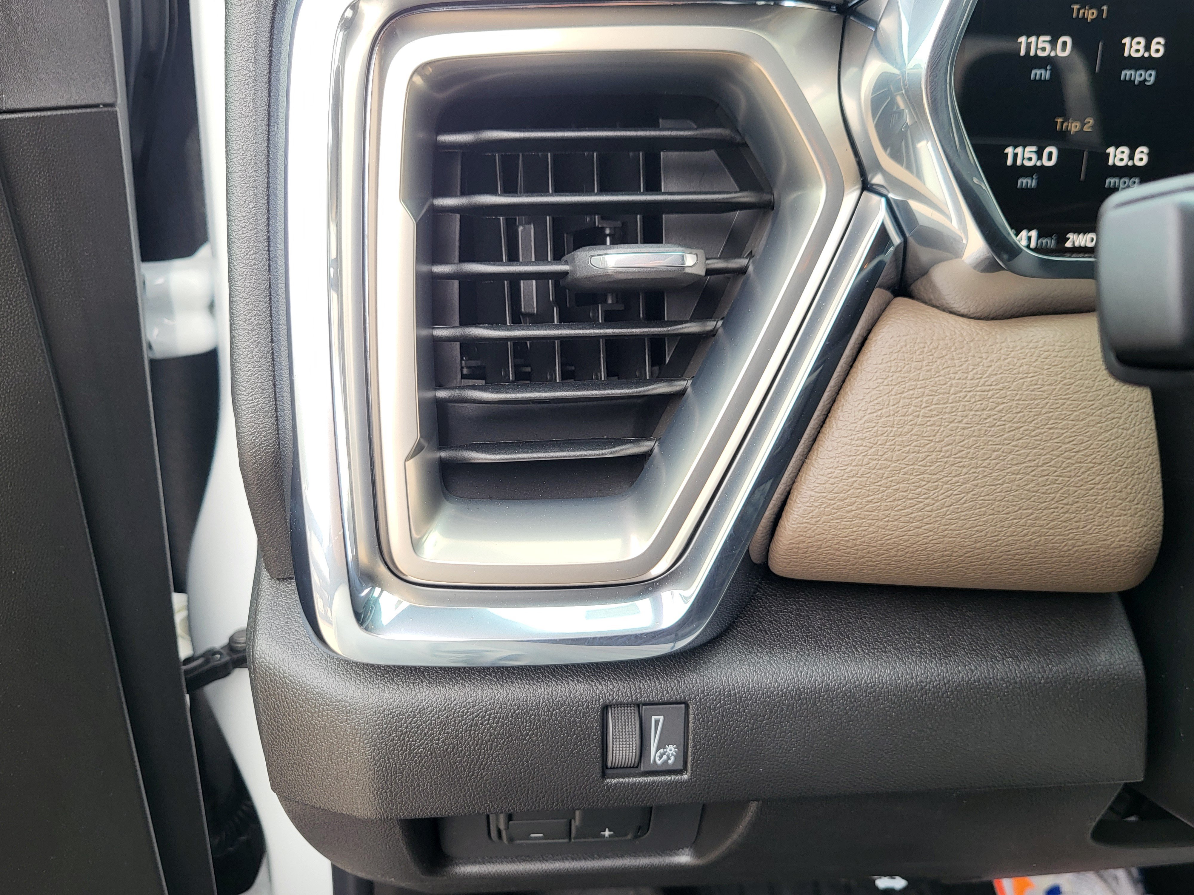 New 2026 GMC Canyon Denali AWD/4WD image 22