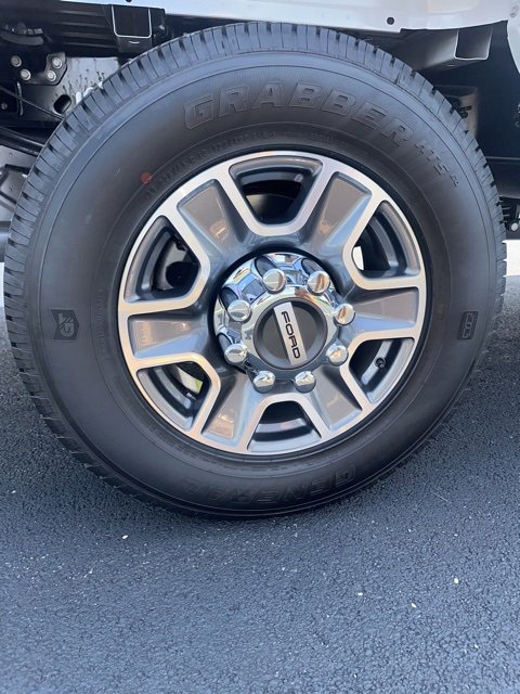 New 2025 Ford F250 XLT image 21