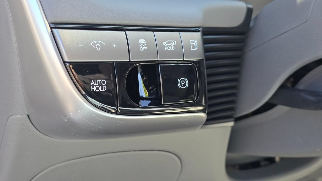 Used 2025 Hyundai Ioniq 5 Limited AWD/4WD image 26