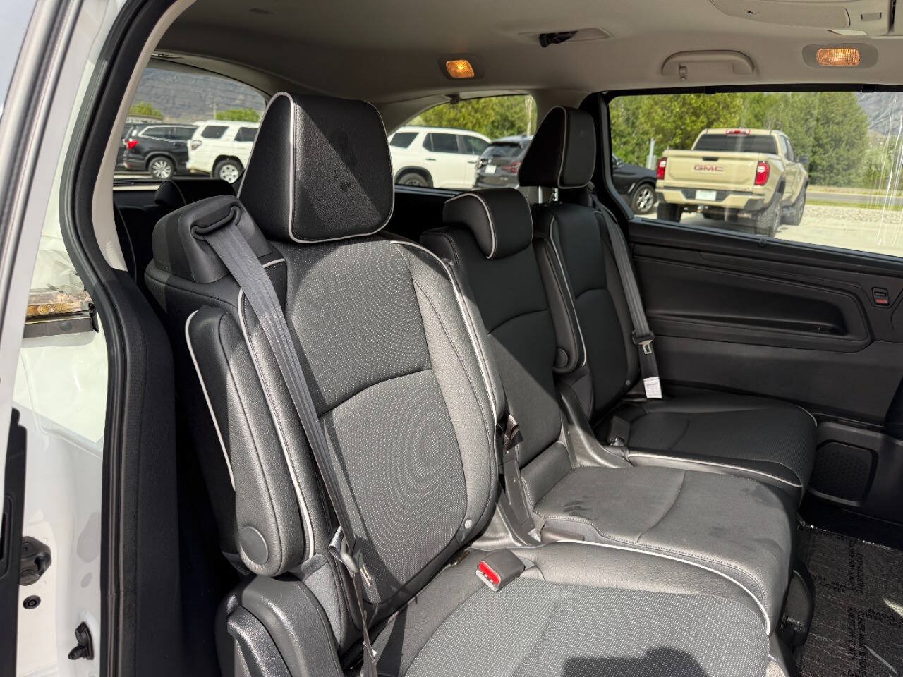 Used 2026 Honda Odyssey Elite image 24