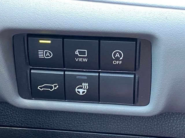 Used 2023 Toyota Highlander Platinum AWD/4WD image 16