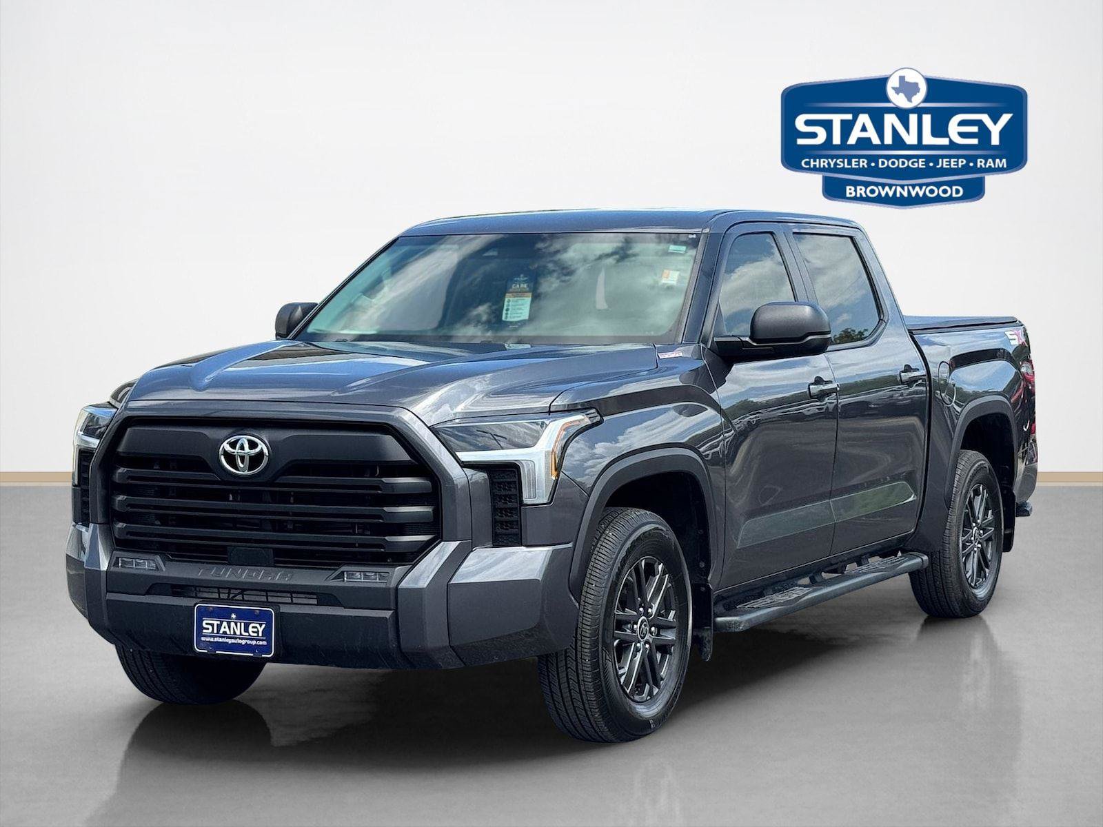 Used 2024 Toyota Tundra SR5 RWD image 3