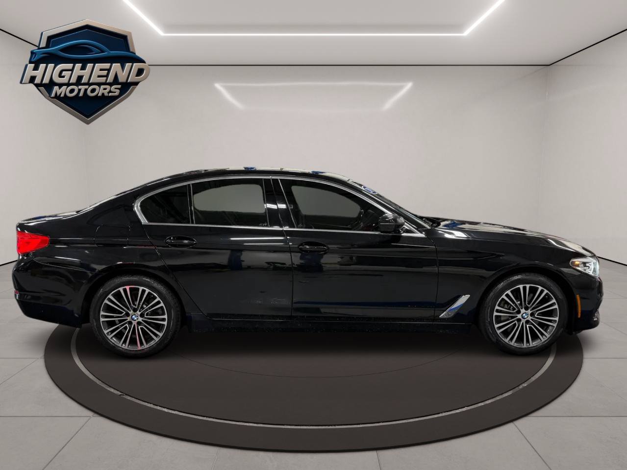 Used 2019 BMW 530i xDrive w/ Convenience Package AWD/4WD image 7