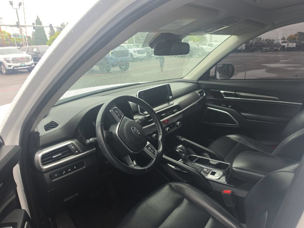Used 2020 Kia Telluride S FWD image 8