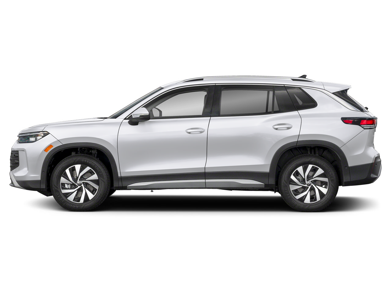 New 2025 Volkswagen Tiguan S AWD/4WD image 43