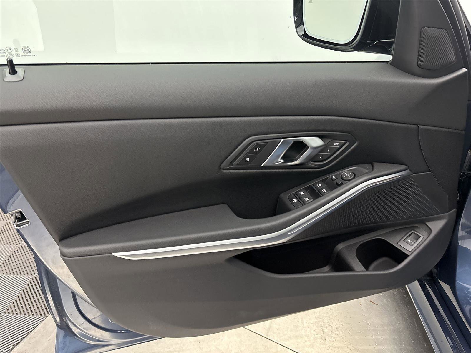 New 2026 BMW 330i xDrive Sedan w/ M Sport Package image 26