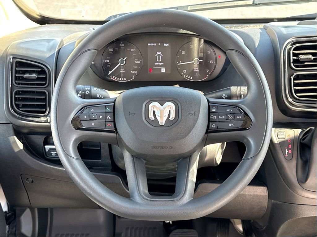 Used 2025 RAM ProMaster 2500 w/ Convenience Group image 15