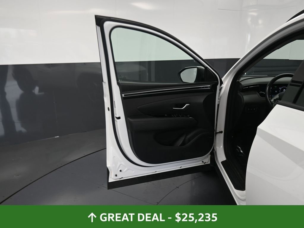 Used 2024 Hyundai Tucson Limited image 27