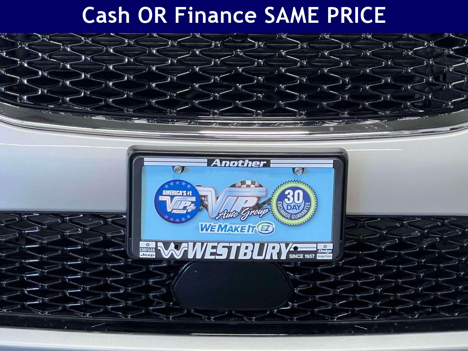 Used 2026 Chrysler Pacifica Select FWD image 12