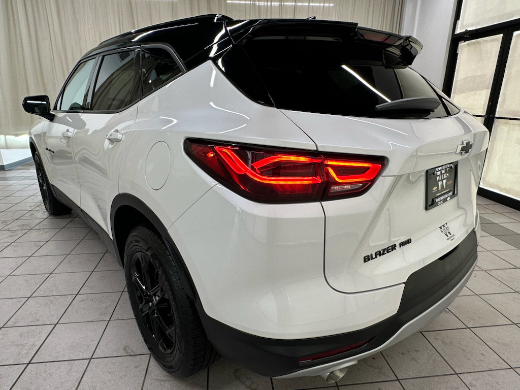 Certified 2023 Chevrolet Blazer LT w/ Midnight/Sport Edition AWD/4WD image 10