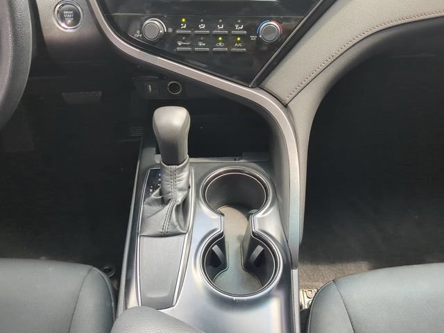 Used 2019 Toyota Camry LE FWD image 19