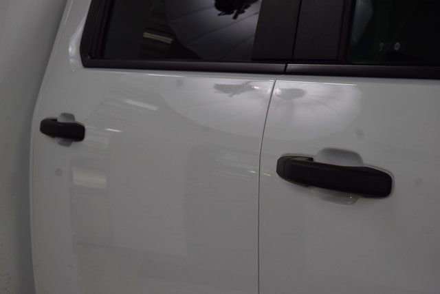 Used 2024 GMC Sierra 3500 Pro w/ Convenience Package image 11