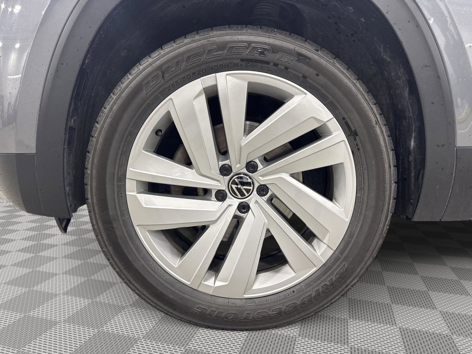 Used 2021 Volkswagen Atlas SEL AWD/4WD image 4
