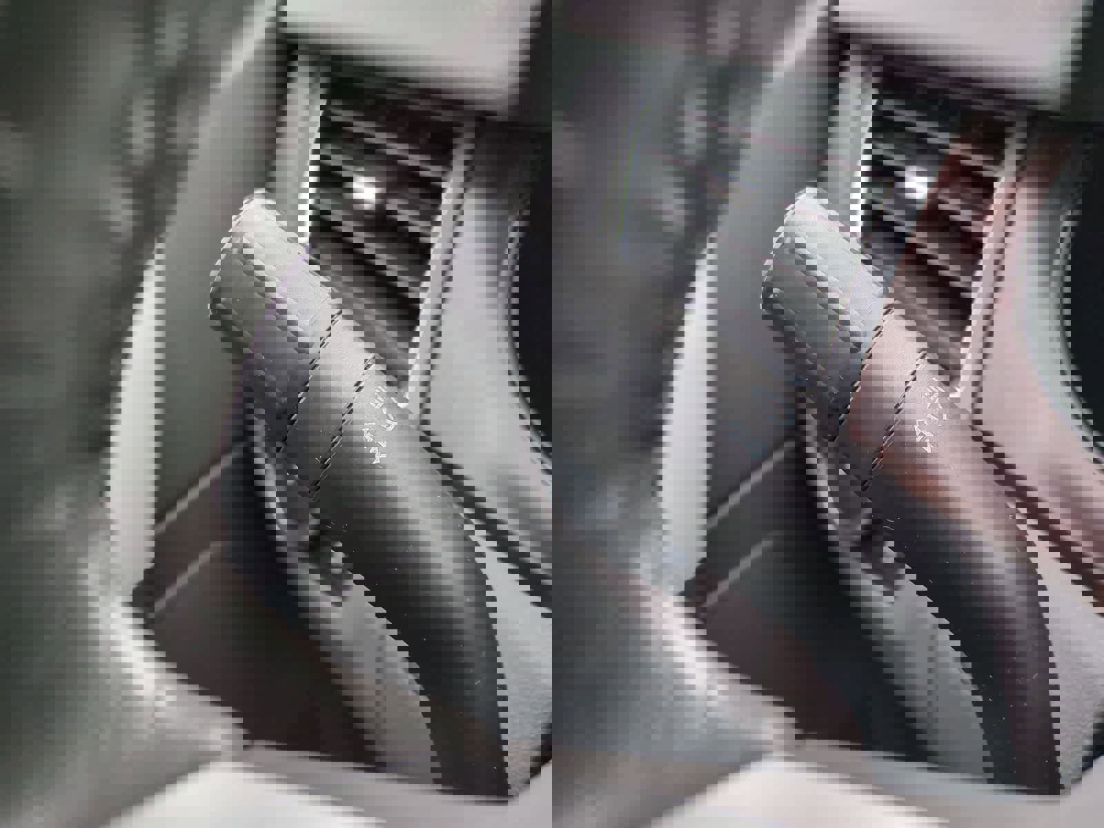 Used 2011 Ford Edge Limited image 26