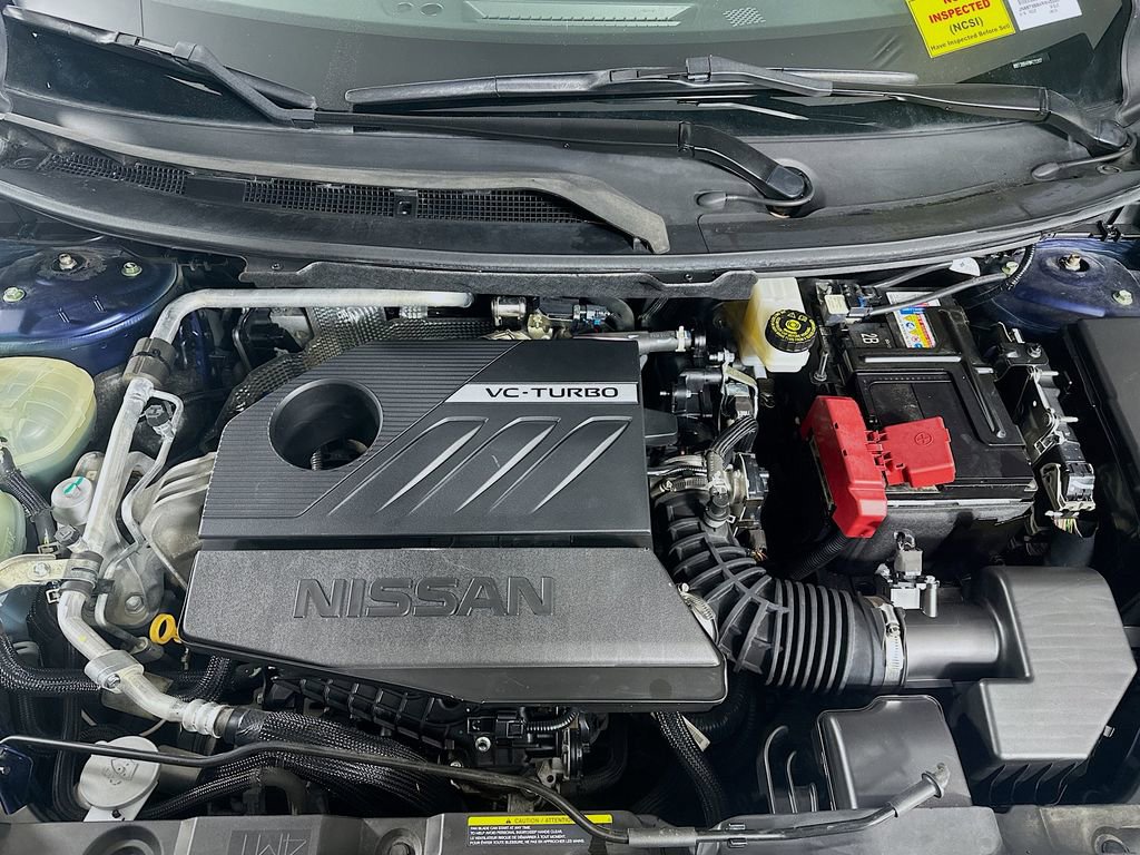 Used 2024 Nissan Rogue SV image 32