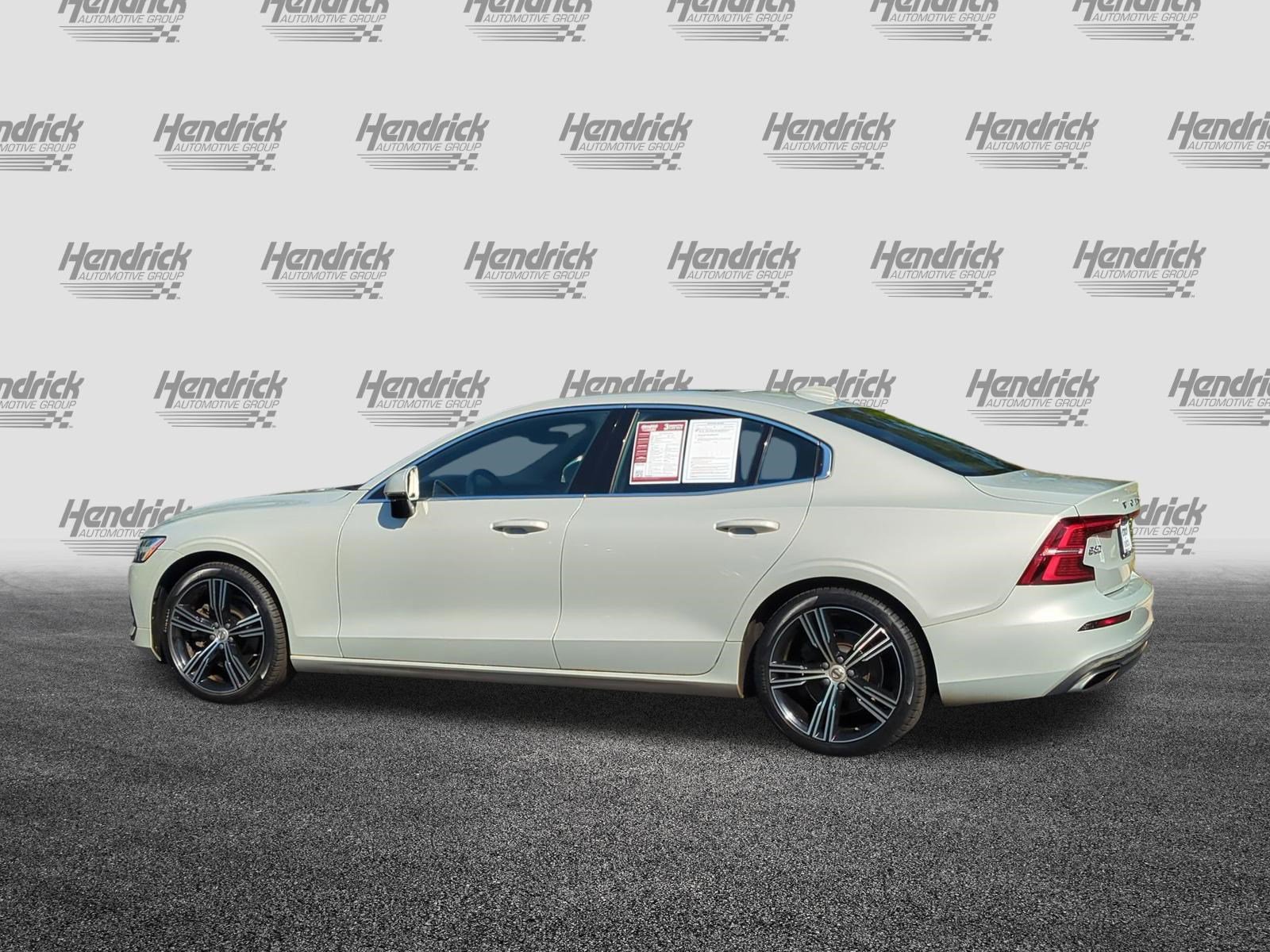 Used 2021 Volvo S60 T5 Inscription image 8