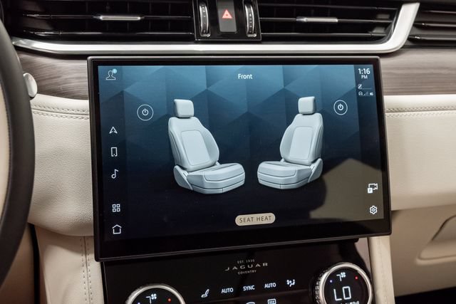 Used 2023 Jaguar F-PACE S AWD/4WD image 18