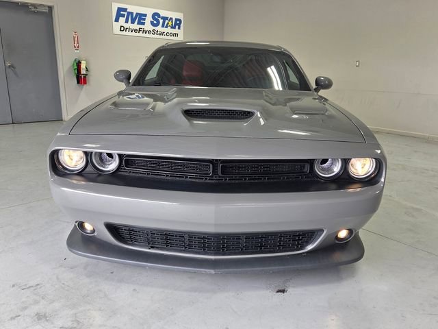 Used 2023 Dodge Challenger R/T Scat Pack w/ Scat Pack Stripe RWD image 2