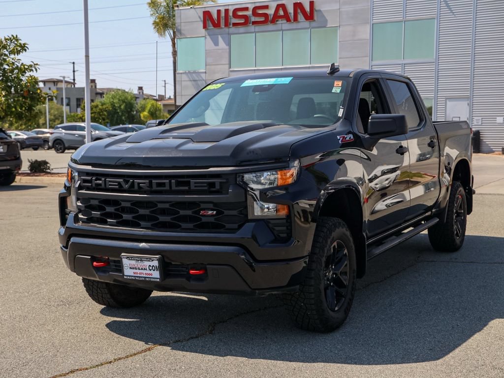 Used 2025 Chevrolet Silverado 1500 Custom Trail Boss AWD/4WD image 8