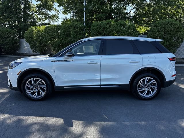 Certified 2023 Lincoln Corsair AWD w/ Equipment Group 101A image 8