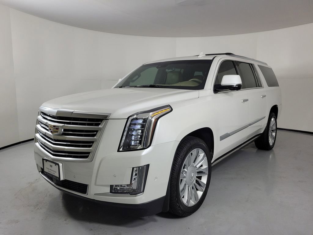 Used 2019 Cadillac Escalade ESV Platinum AWD/4WD image 2