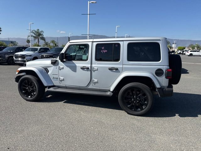 Used 2022 Jeep Wrangler Unlimited Sahara w/ Cold Weather Group image 6