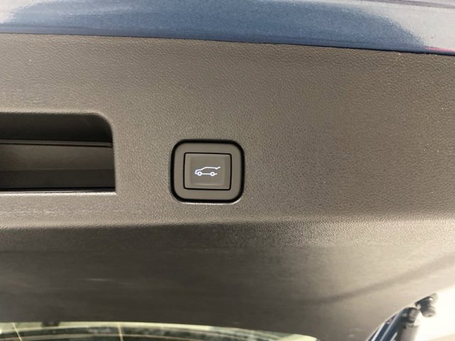 New 2026 Chevrolet Traverse LT w/ Driver Confidence Package image 8