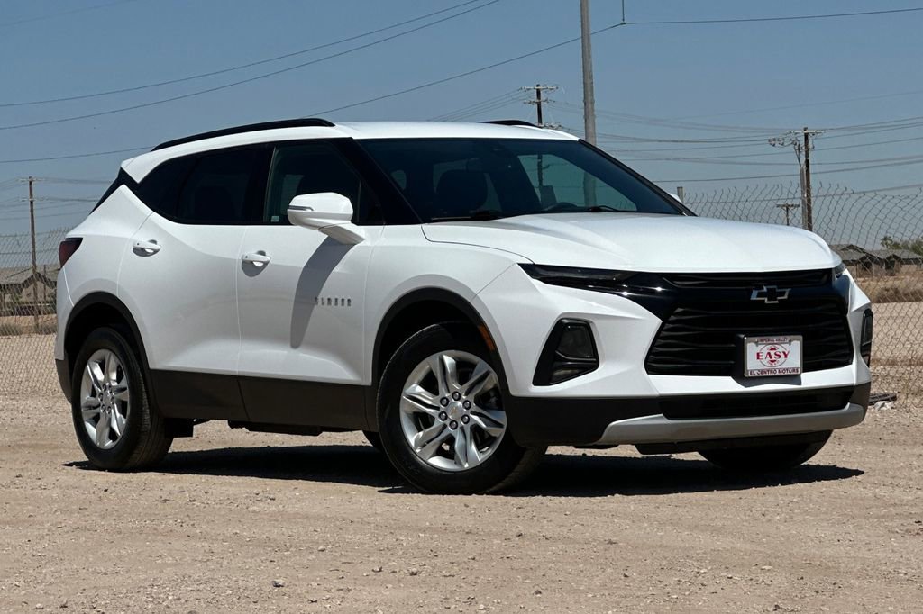 Used 2021 Chevrolet Blazer LT image 2