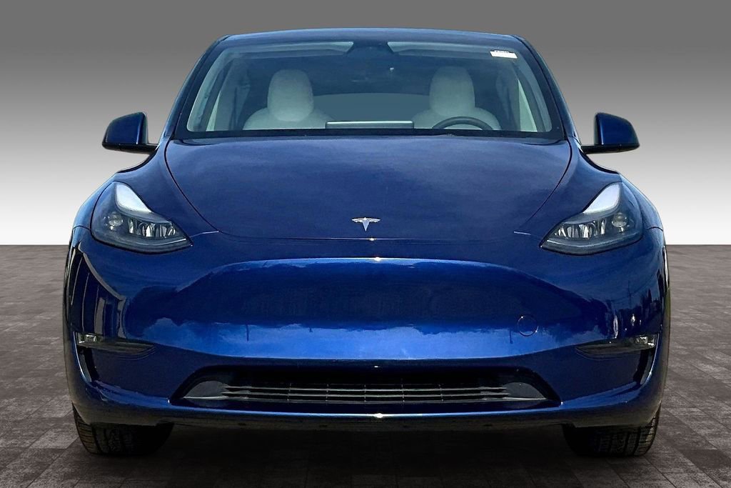 Used 2023 Tesla Model Y Long Range image 5