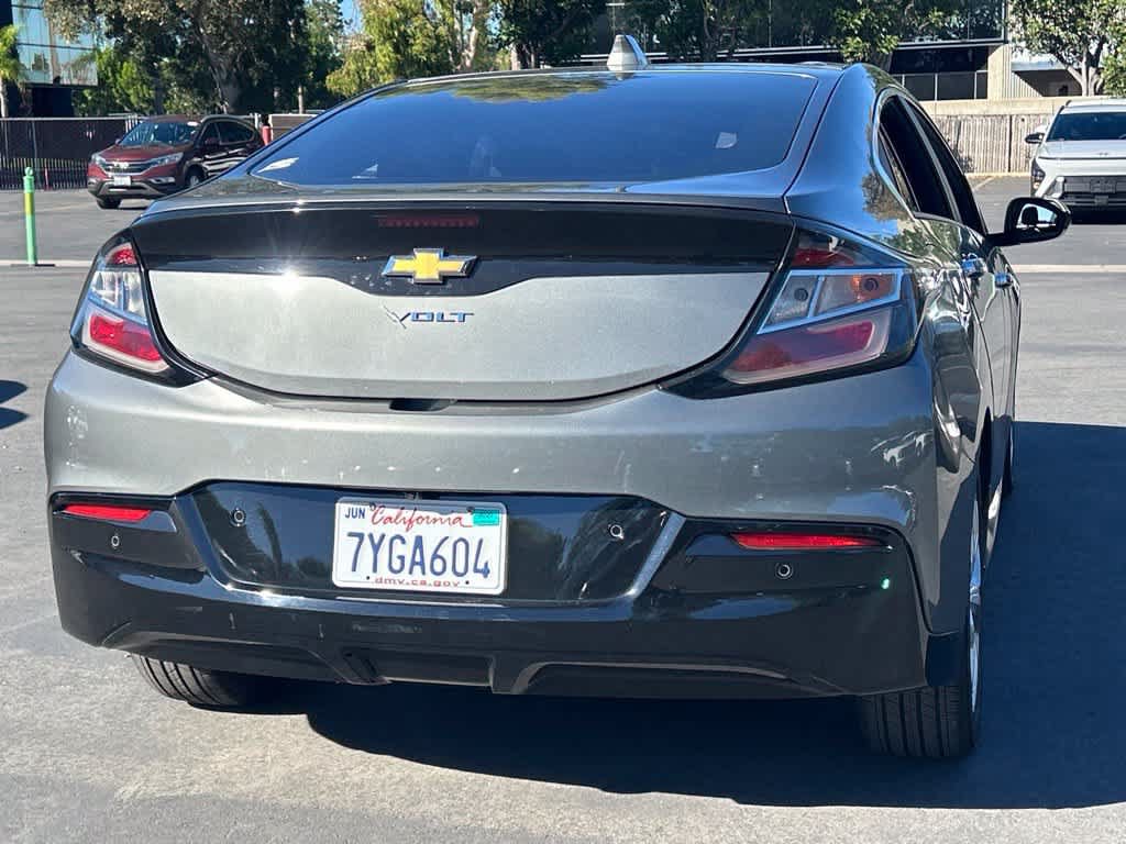 Used 2017 Chevrolet Volt Premier w/ Driver Confidence II Package FWD image 5