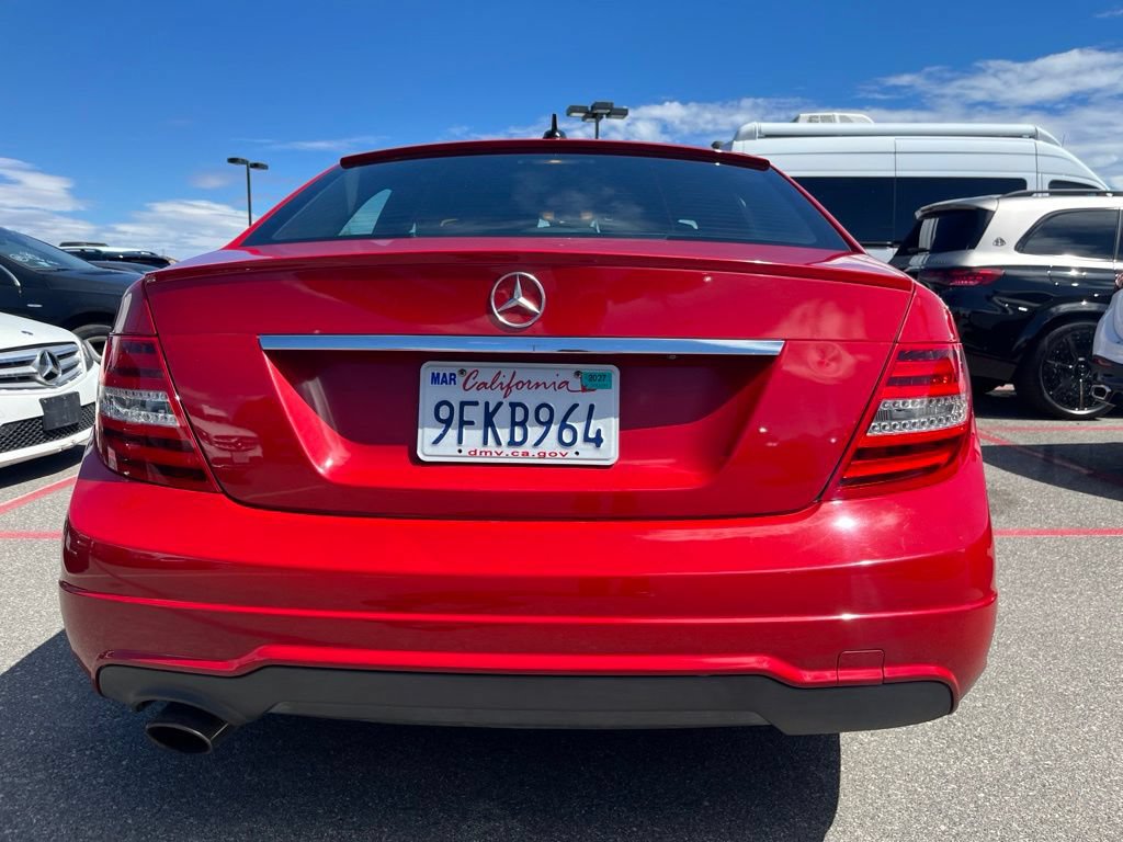 Used 2012 Mercedes-Benz C 250 Sedan image 4