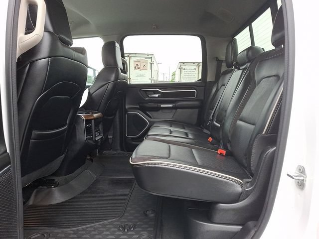 Used 2022 RAM 1500 Laramie AWD/4WD image 13