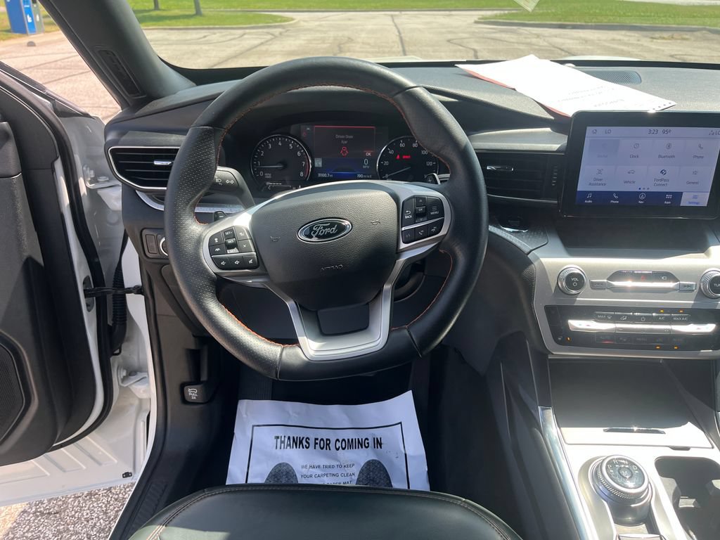 Used 2022 Ford Explorer Timberline w/ Timberline Technology Package AWD/4WD image 14