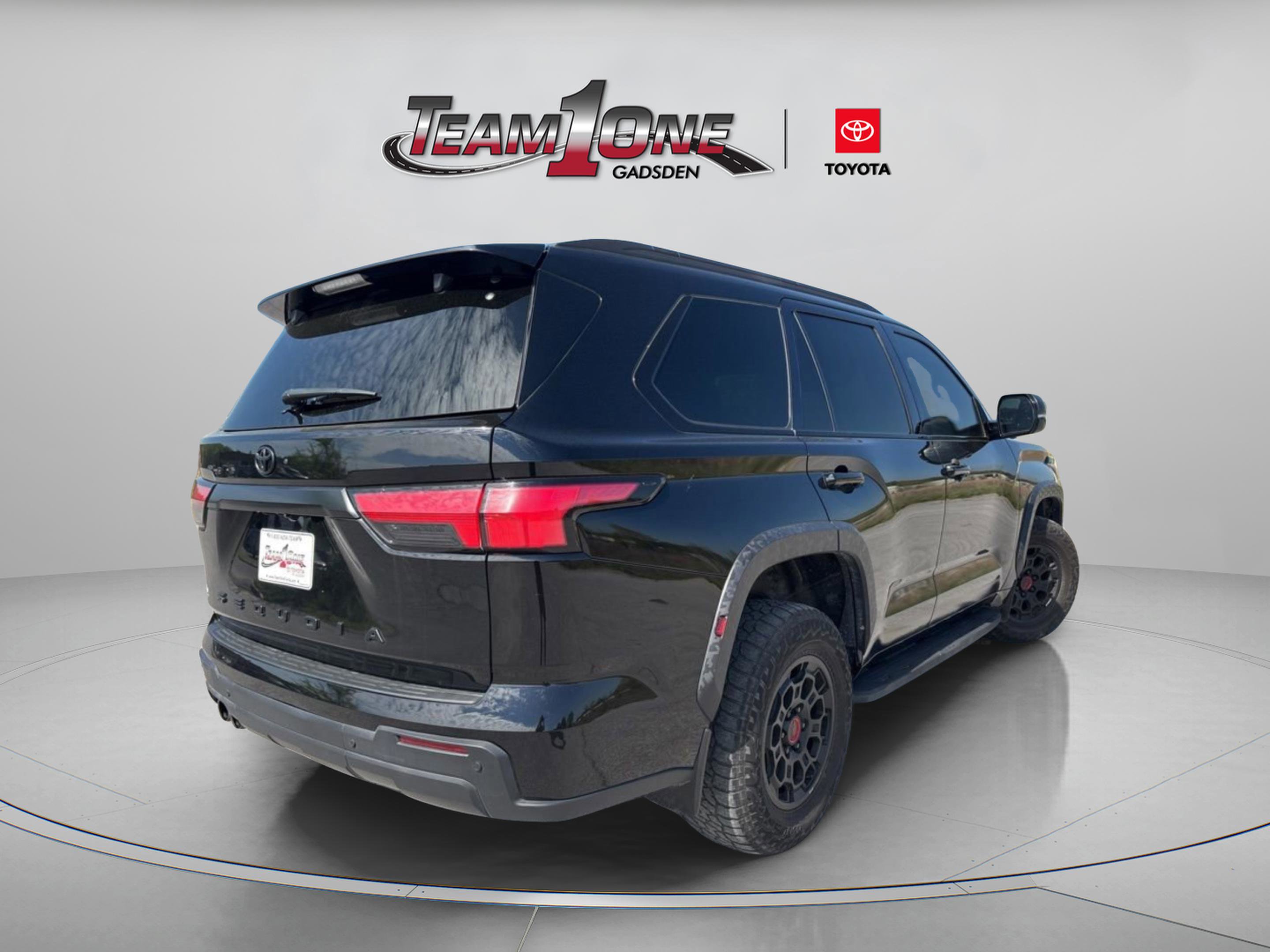 Used 2024 Toyota Sequoia TRD Pro AWD/4WD image 7