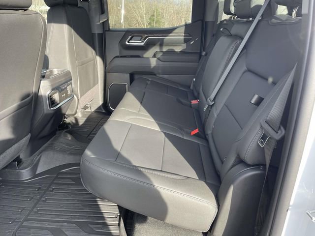 New 2026 GMC Sierra 1500 SLT image 11
