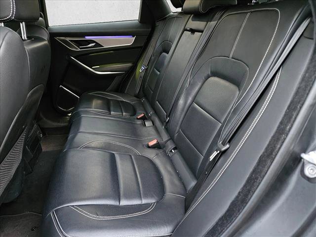 Used 2021 Jaguar F-PACE R-Dynamic S image 17
