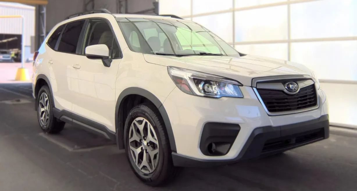 Used 2020 Subaru Forester Premium w/ Popular Package #1 AWD/4WD image 2
