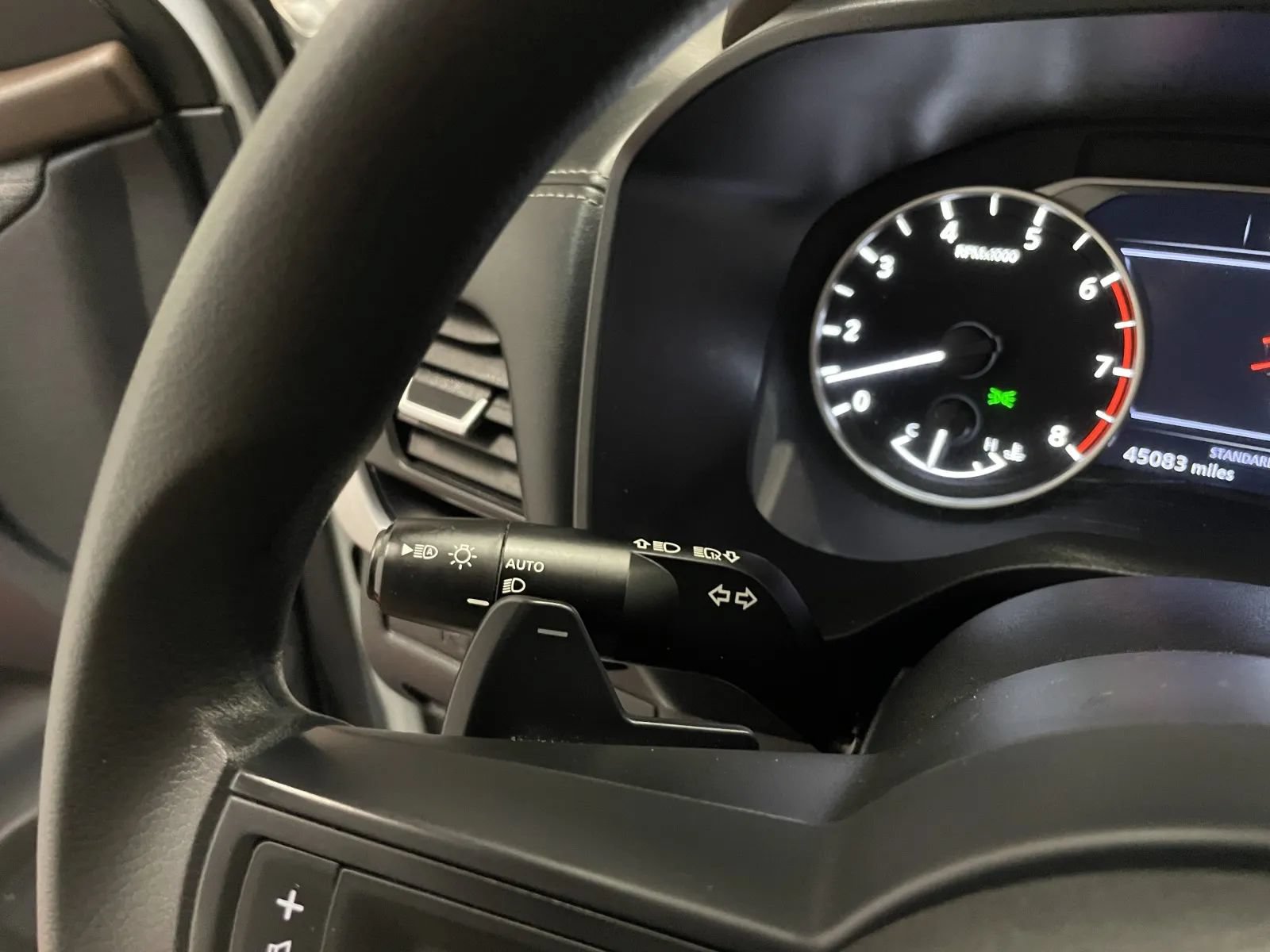 Used 2023 Nissan Rogue S FWD image 20